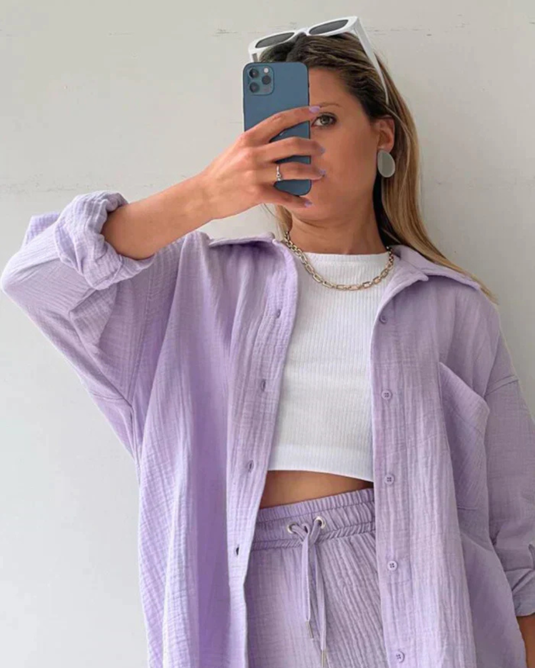 Conjunto de camisa de manga larga y short corto de cintura alta