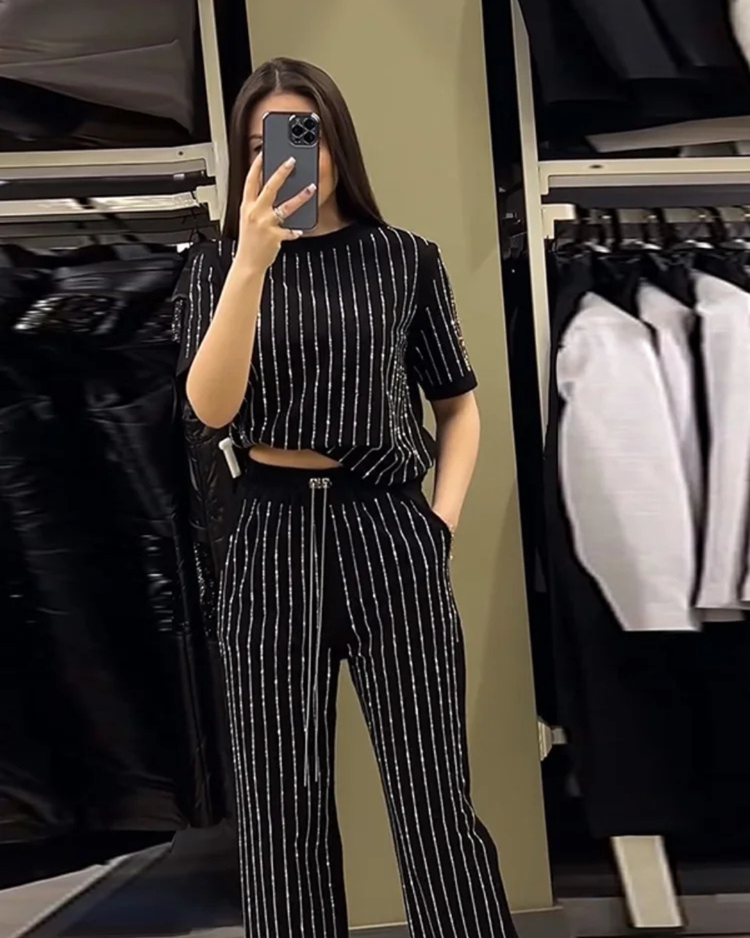 Conjunto casual de dos piezas con pantalones y camisa de manga corta para mujer
