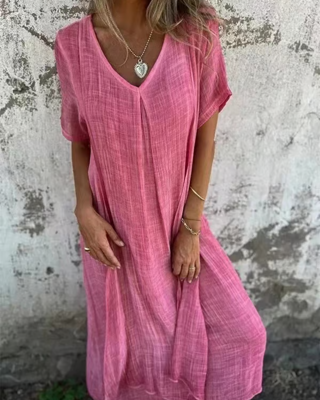 Vestido midi de algodón y lino con escote en V®