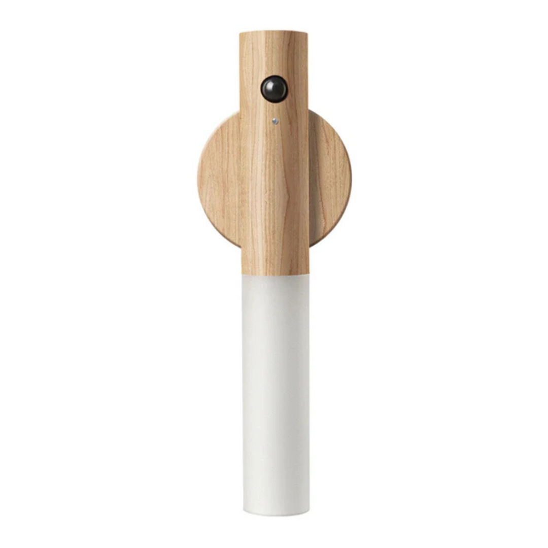 Lámpara de pared en madera