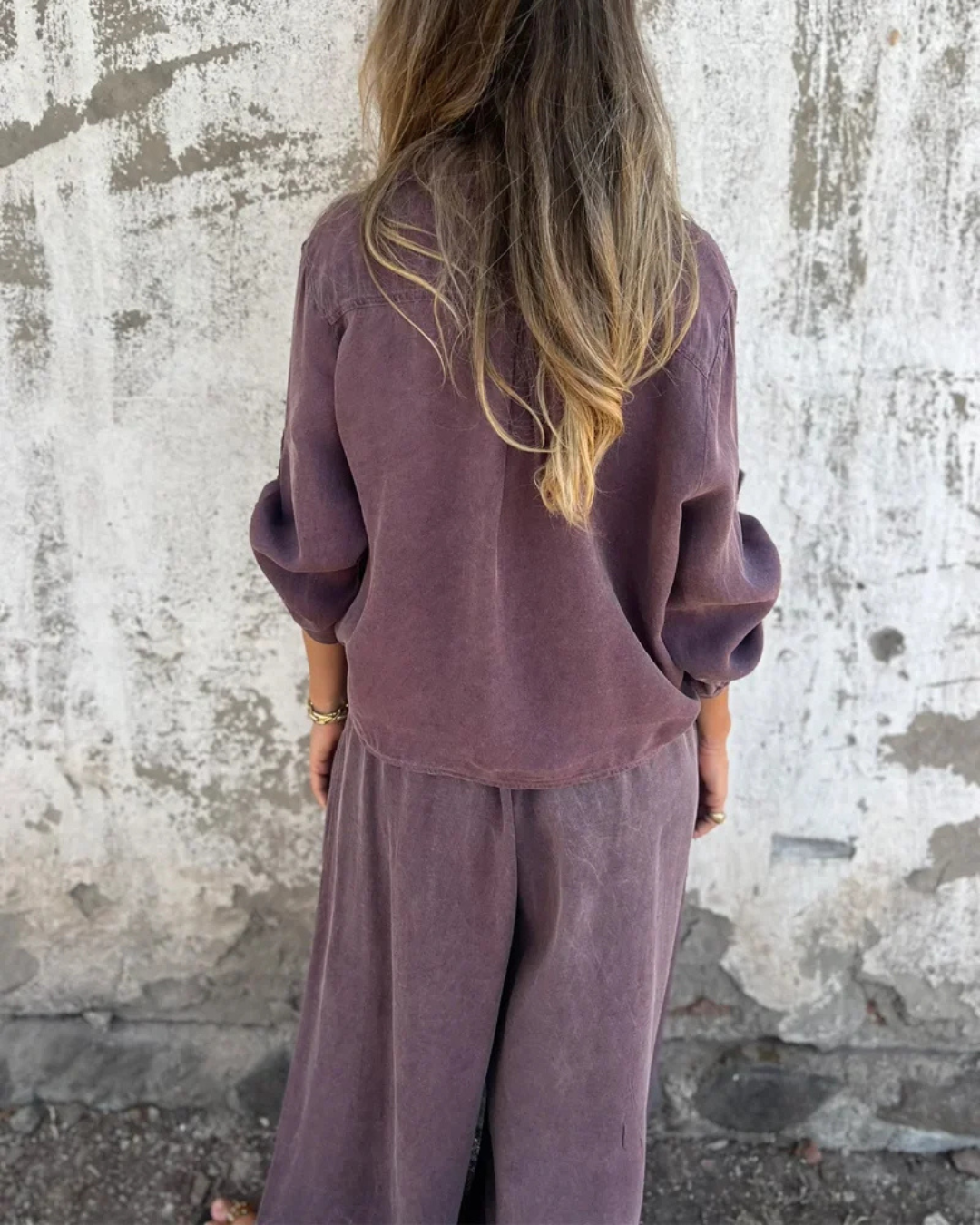 Conjunto de 2 Piezas con Mono Largo de Pierna Ancha para Mujer con Camisa de Botones y Lazo Frontal®