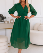 Vestido Elegante con Cuello en V®